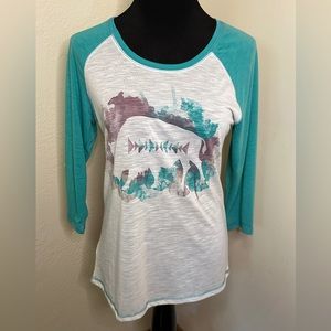 Cruel Denim 3/4 Sleeve Buffalo Baseball Tee with Turquoise Sleeves Size Medium